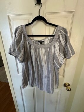 Banana Republic Striped Gray & White Peasant Top